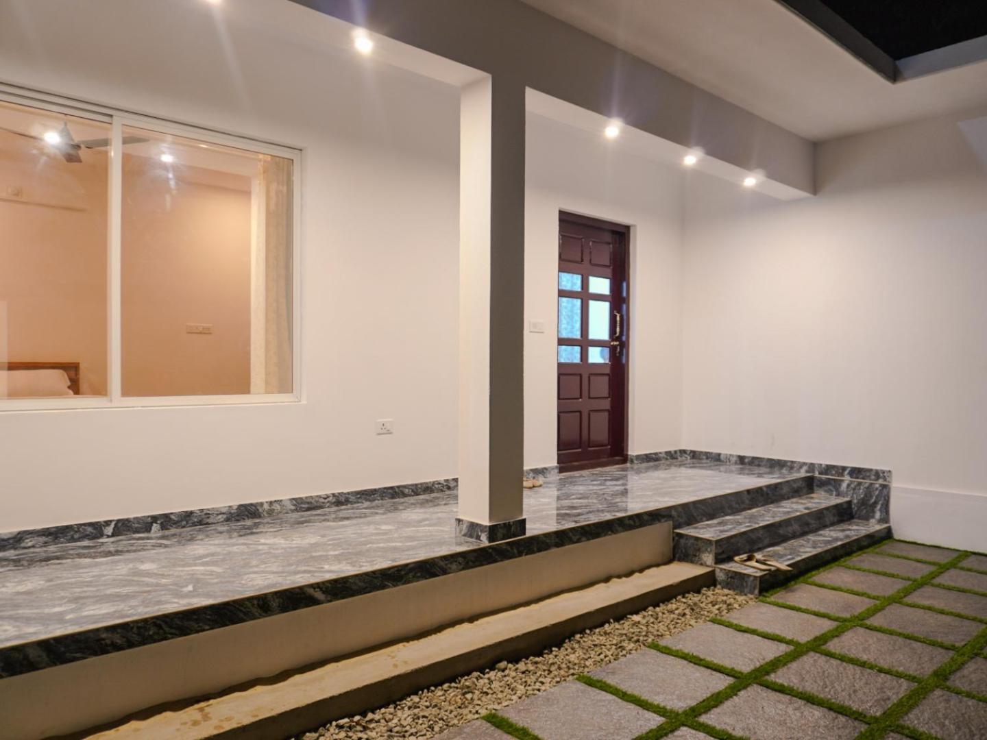 Marari Aidenz Beach Vibe Villa Alappuzha ภายนอก รูปภาพ